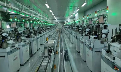 從300條產(chǎn)線的代工廠到3500條產(chǎn)線的&ldquo;領頭羊&rdquo;--青山湖區(qū)助力兆馳光電創(chuàng)新發(fā)展,帶動全區(qū)電子信息產(chǎn)業(yè)提檔升級