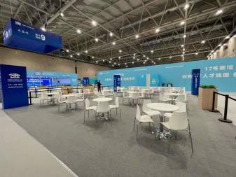 專業(yè)展會(huì)服務(wù) 從舞臺(tái)搭建到整體會(huì)展解決方案